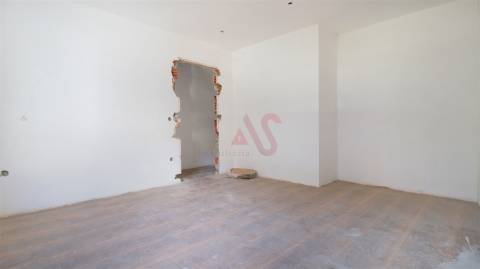 Andar de Moradia Duplex T5 no Coração de Guimarães