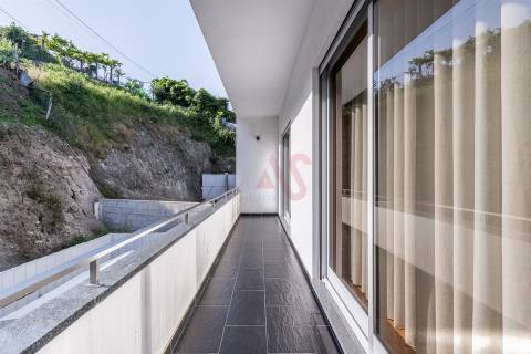 Moradia T3 em Pombeiro de Ribavizela, Felgueiras