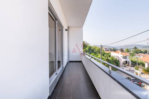 Moradia T3 em Pombeiro de Ribavizela, Felgueiras