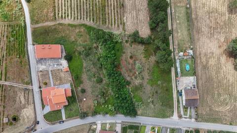 Terreno Urbano para Construção | 1.652,22 m² | São Lourenço do Bairro – Anadia