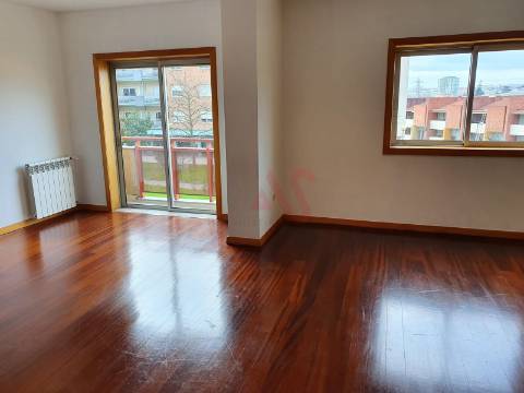 Apartamento T3 Duplex para Arrendamento em Braga – Conforto, Espaço e Funcionalidade