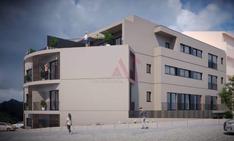 Apartamento T2 com Terraço em construção no Edifício Louzada no Centro da Vila de Lousada