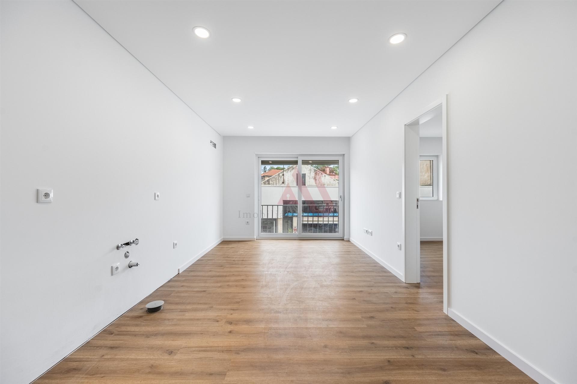 Apartamento T1+1 com Varanda no Centro de Vizela