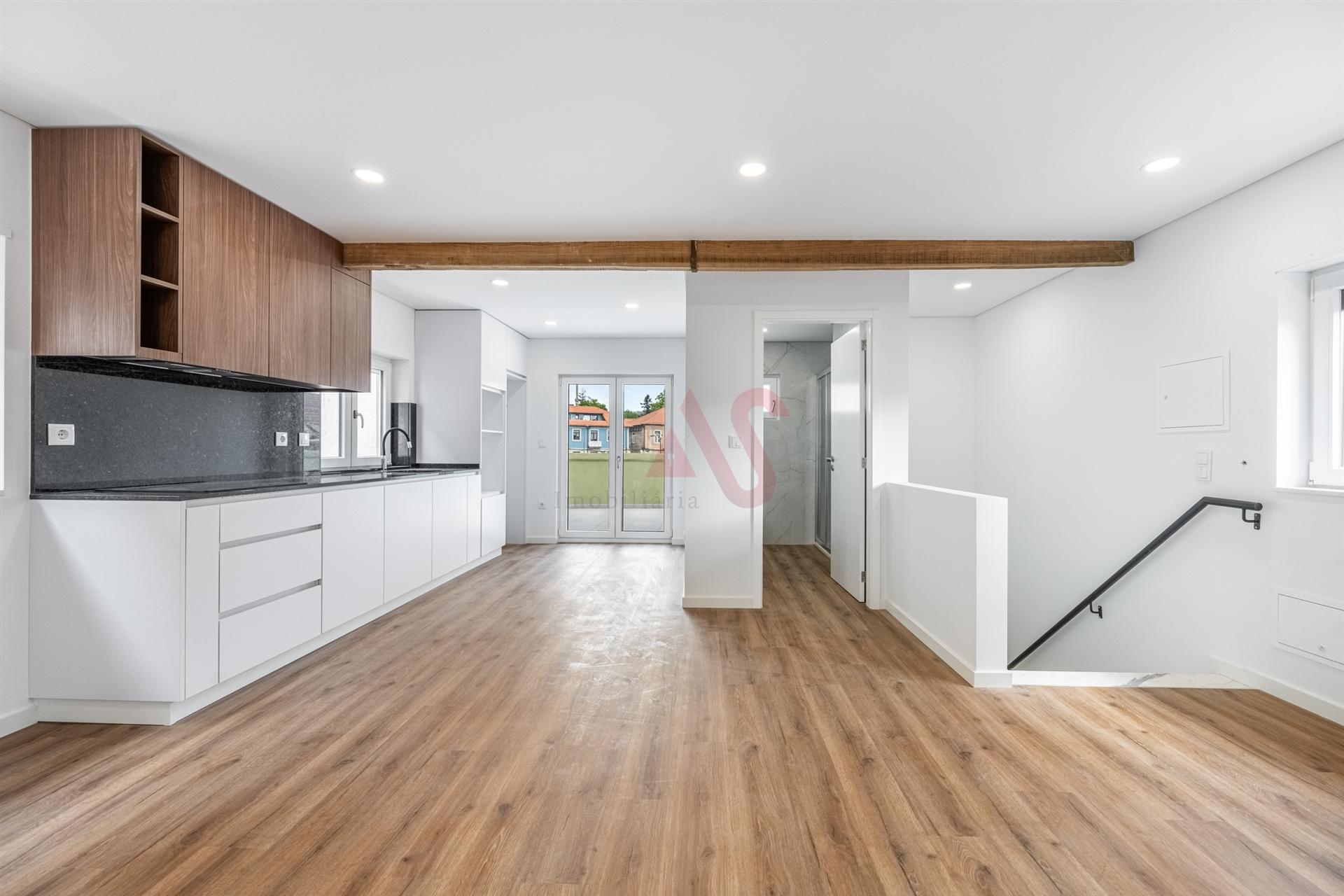 Apartamento T2 com Terraço no Centro de Vizela