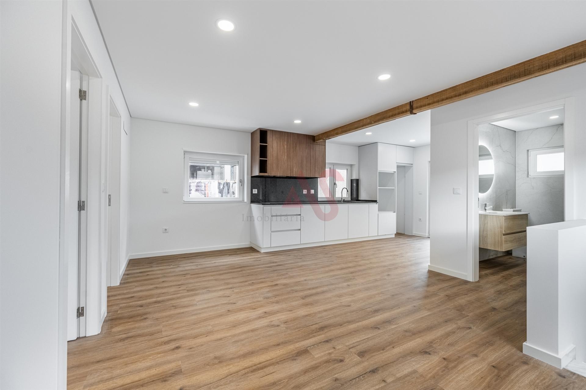 Apartamento T2 com Terraço no Centro de Vizela