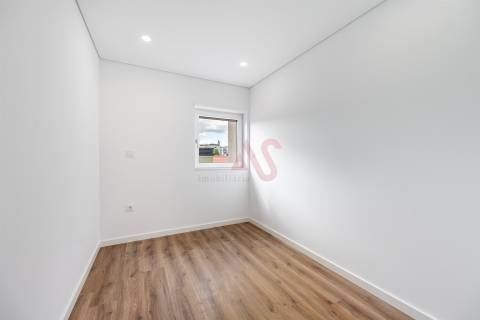 Apartamento T2 com Terraço no Centro de Vizela