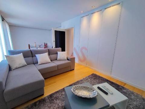 Moradia T5 em Lordelo, Guimarães com Piscina, Sauna, Jacuzzi e Garagem para 4 Carros