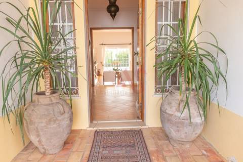 Moradia individual T4 com piscina em Albufeira