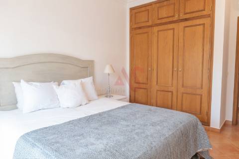 Moradia individual T4 com piscina em Albufeira