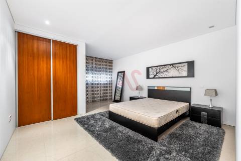 Moradia T4 de Luxo em Souto, Guimarães
