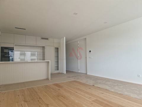 Apartamento de luxo T2 recuado em Creixomil, Guimarães