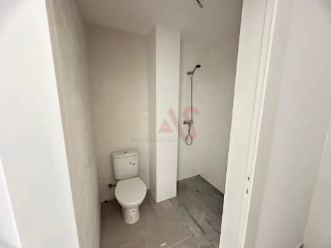 Loja com 83,10 m2 em Pedome, Vila Nova de Famalicão