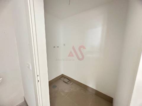 Loja com 83,10 m2 em Pedome, Vila Nova de Famalicão