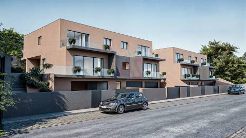 Moradia Geminada T3 Calvos, Guimarães