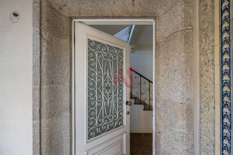 Moradia T4+1 no coração de Guimarães