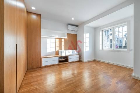 Moradia T4+1 no coração de Guimarães