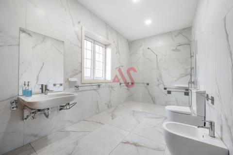 Moradia T4+1 no coração de Guimarães