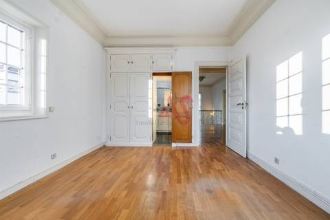 Moradia T4+1 no coração de Guimarães