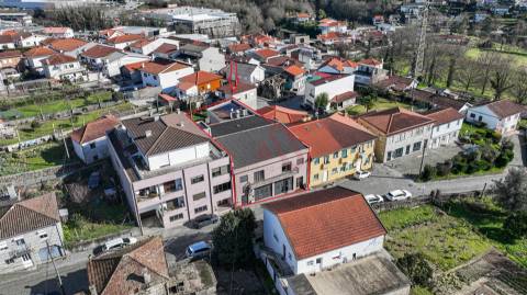 Restaurante com 305,75 m2, todo EQUIPADO em Fafe