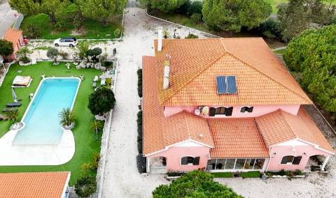 Quinta com duas habitações no Porto Alto, Samora Correia