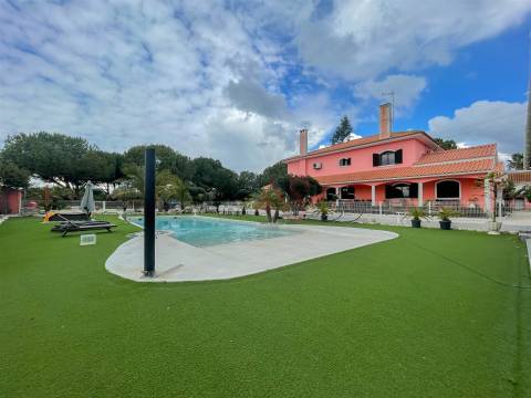 Quinta com duas habitações no Porto Alto, Samora Correia