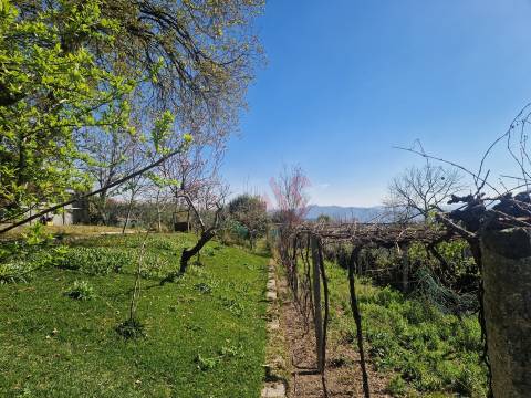 Moradia Individual T5 em Vila Nova de Sande, Guimarães