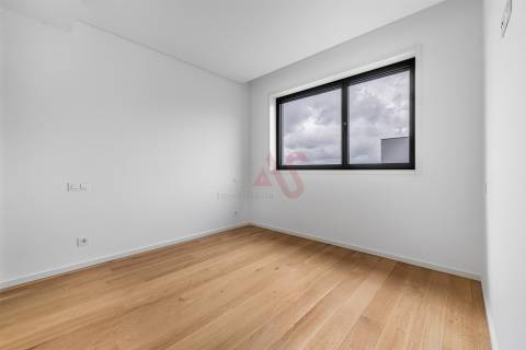 Apartamento T3 de luxo no Couros Residences no centro de Guimarães