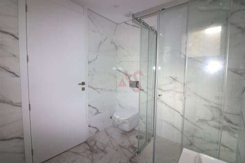 Apartamentos T3 (rés-do-chão) em Azurém, Guimarães