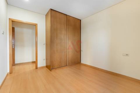 &#127969; Andar de Moradia T2 – Rés-do-Chão | 77 m² |  Ferreiros, Braga