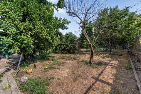 Moradia + terreno para construção em São João (Caldas de Vizela)