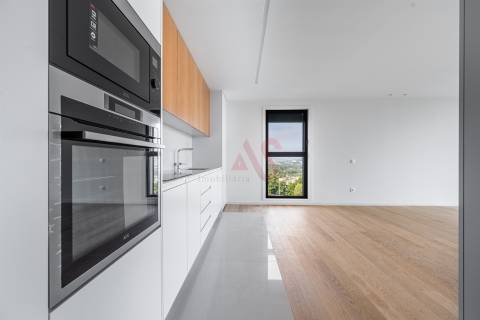 Apartamento T1 de luxo, novo, pronto a habitar - Guimarães - Urgezes