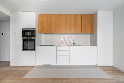 Apartamento T1 de luxo, novo, pronto a habitar - Guimarães - Urgezes