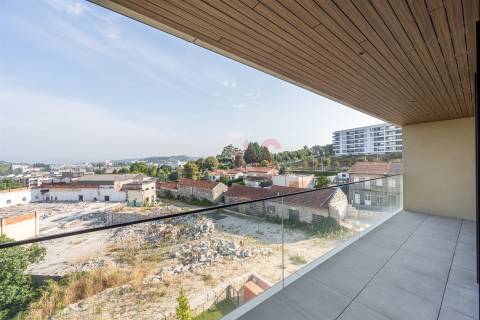 Apartamento T1 de luxo, novo, pronto a habitar - Guimarães - Urgezes