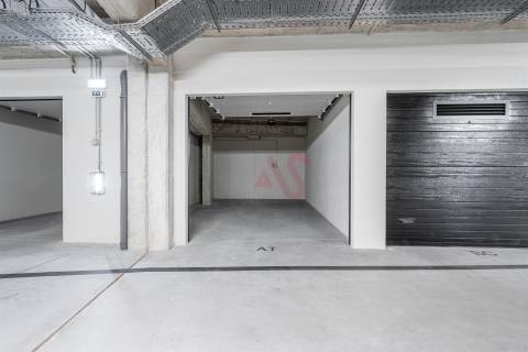 Apartamento T1 de luxo, novo, pronto a habitar - Guimarães - Urgezes