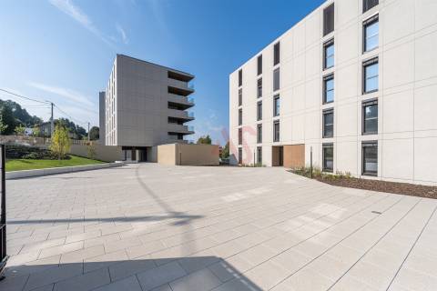 Apartamento T1 de luxo, novo, pronto a habitar - Guimarães - Urgezes