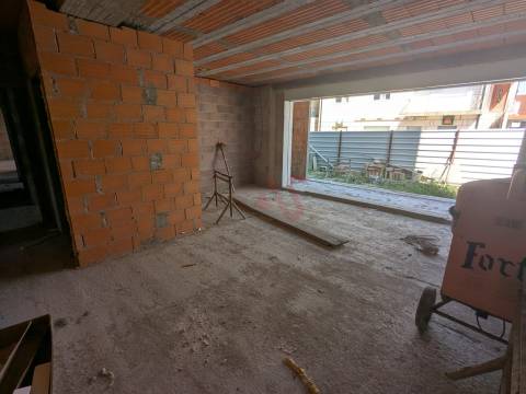 Apartamento T3 | Rés-do-chão | 117 m² | Vizela – Santo Adrião