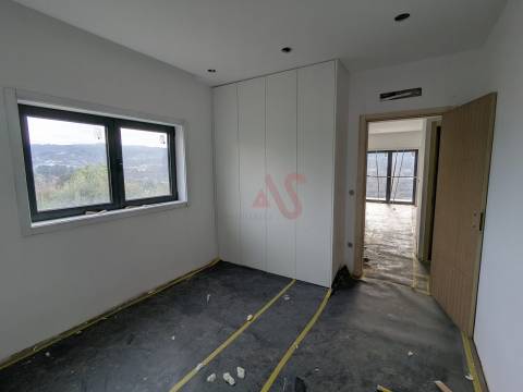 Apartamento T1 (1.º Andar) novo em Fafe