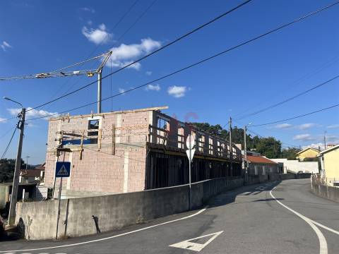 Moradia T3 com 296,94 m² de área de construção – Santa Eulália, Vizela