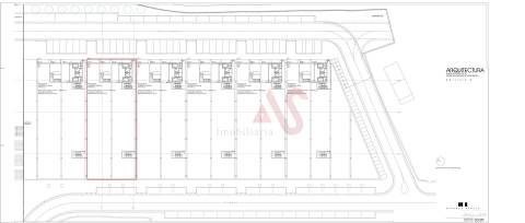 Pavilhão com licença para indústria em S. Martinho do Campo junto à VIM