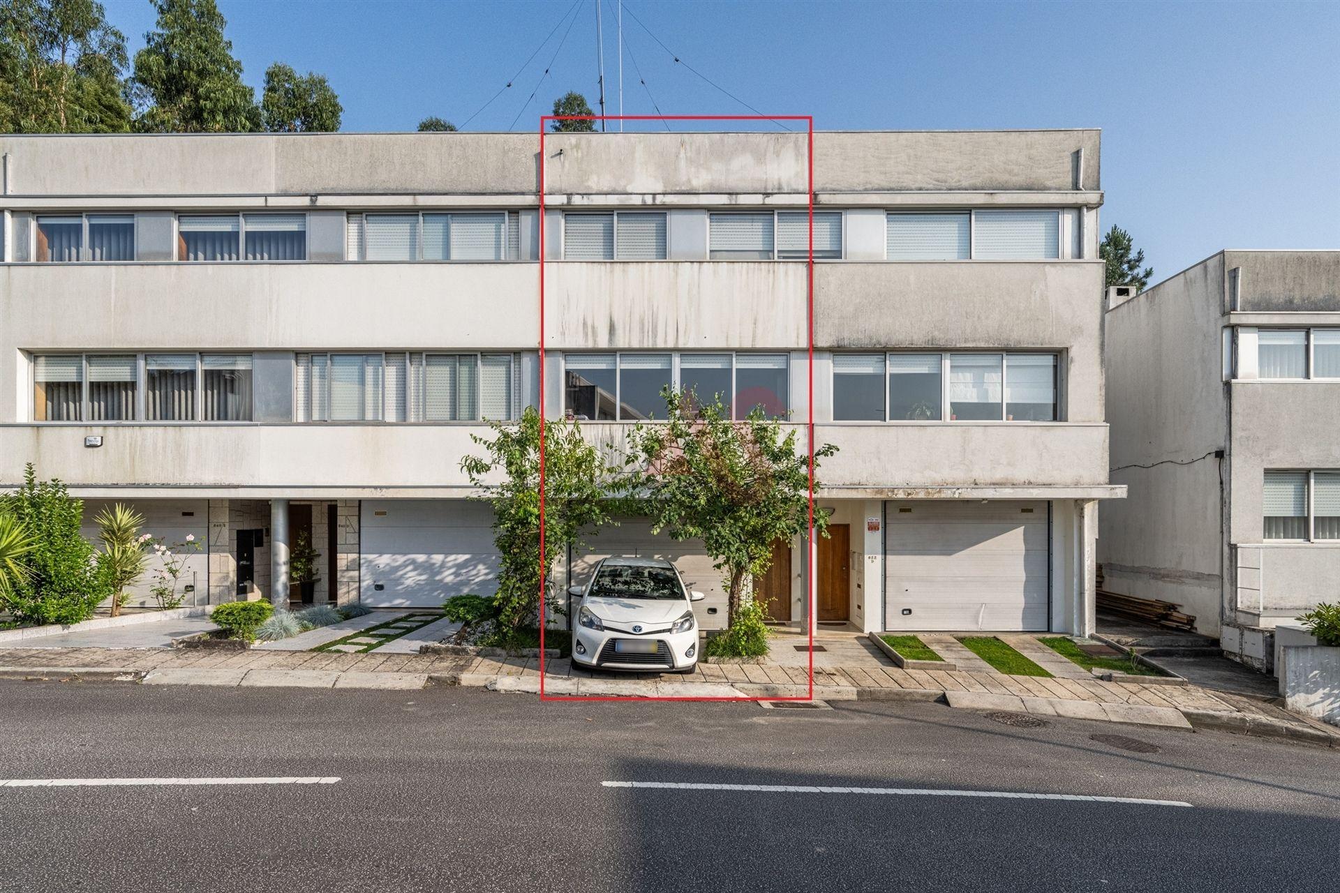 Moradia em Banda T3 em Fermentões, Guimarães – Conforto, Centralidade e Tranquilidade