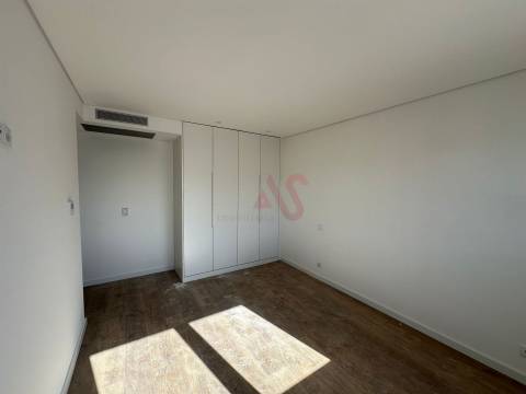 Apartamentos T3 novo no Empreendimento Andorinha Residence em Braga S. Vicente