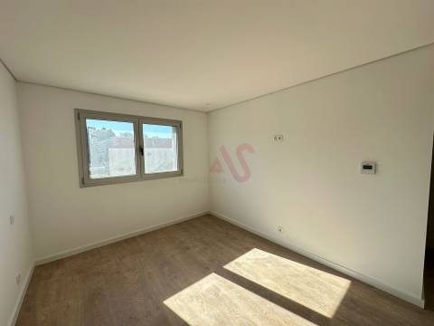 Apartamentos T3 novo no Empreendimento Andorinha Residence em Braga S. Vicente