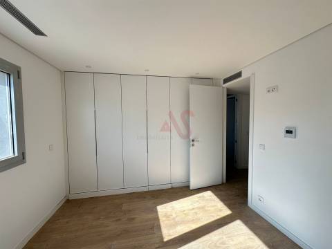 Apartamentos T3 novo no Empreendimento Andorinha Residence em Braga S. Vicente