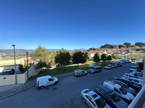 Apartamentos T3 novo no Empreendimento Andorinha Residence em Braga S. Vicente