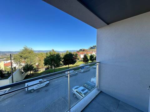 Apartamentos T3 novo no Empreendimento Andorinha Residence em Braga S. Vicente