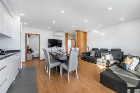 Andar Moradia T3 Moderno em Santo Adrião, Vizela