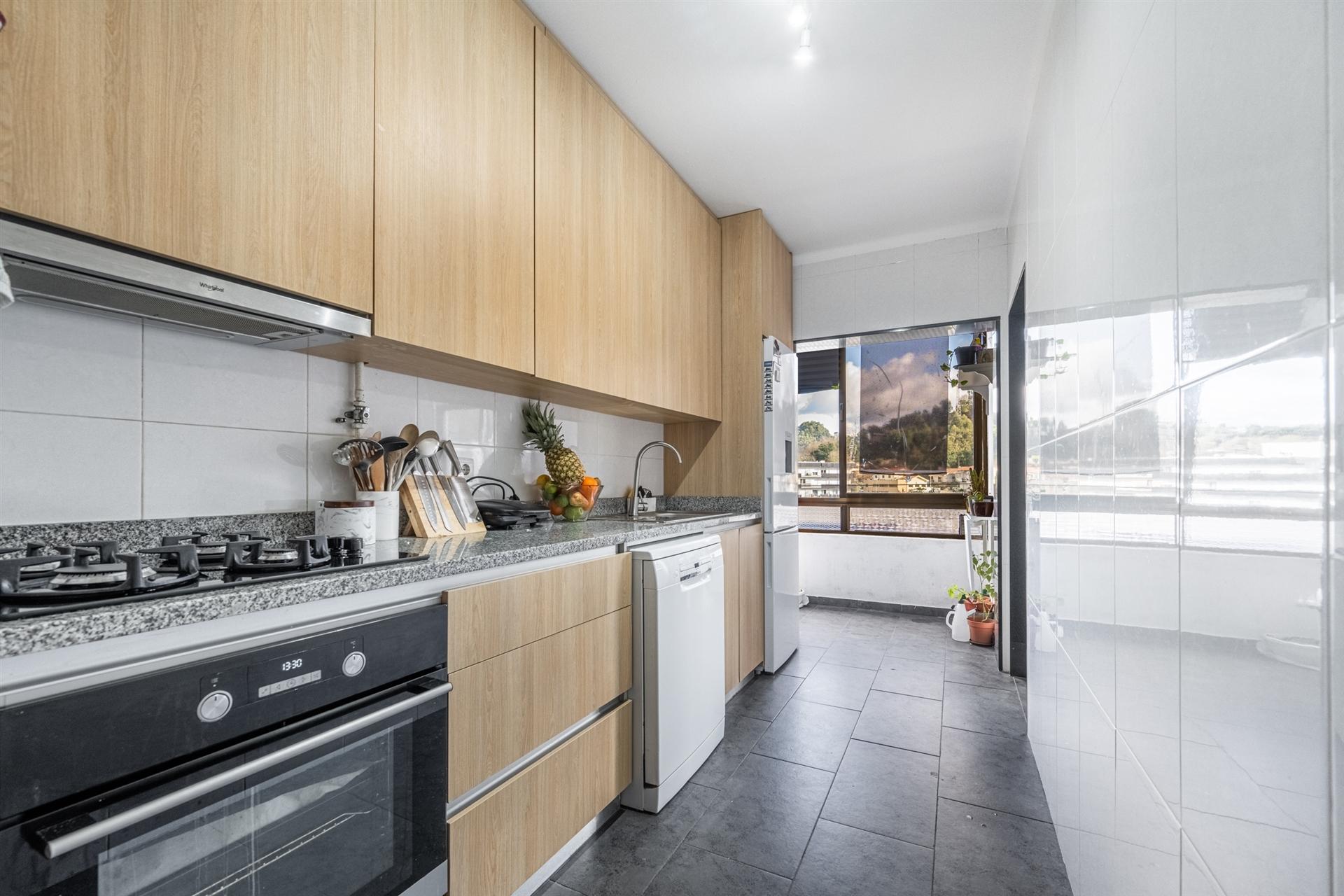 Excelente Apartamento T3 à Venda em Guimarães