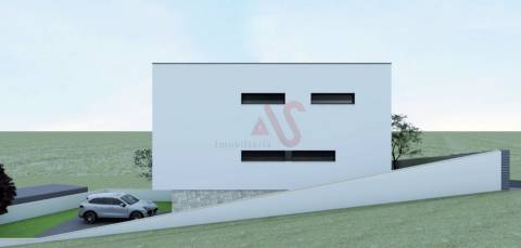 Moradia geminada T3 nova no Centro de Fafe