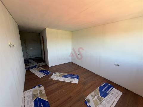 Apartamento T3 | 2.º Andar | 126,30 m² | Vizela – Santo Adrião