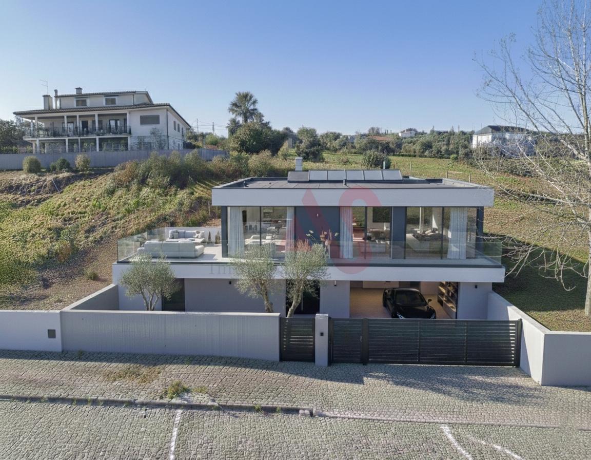 Terreno para construção com 520 m2 em Fermentões, Guimarães